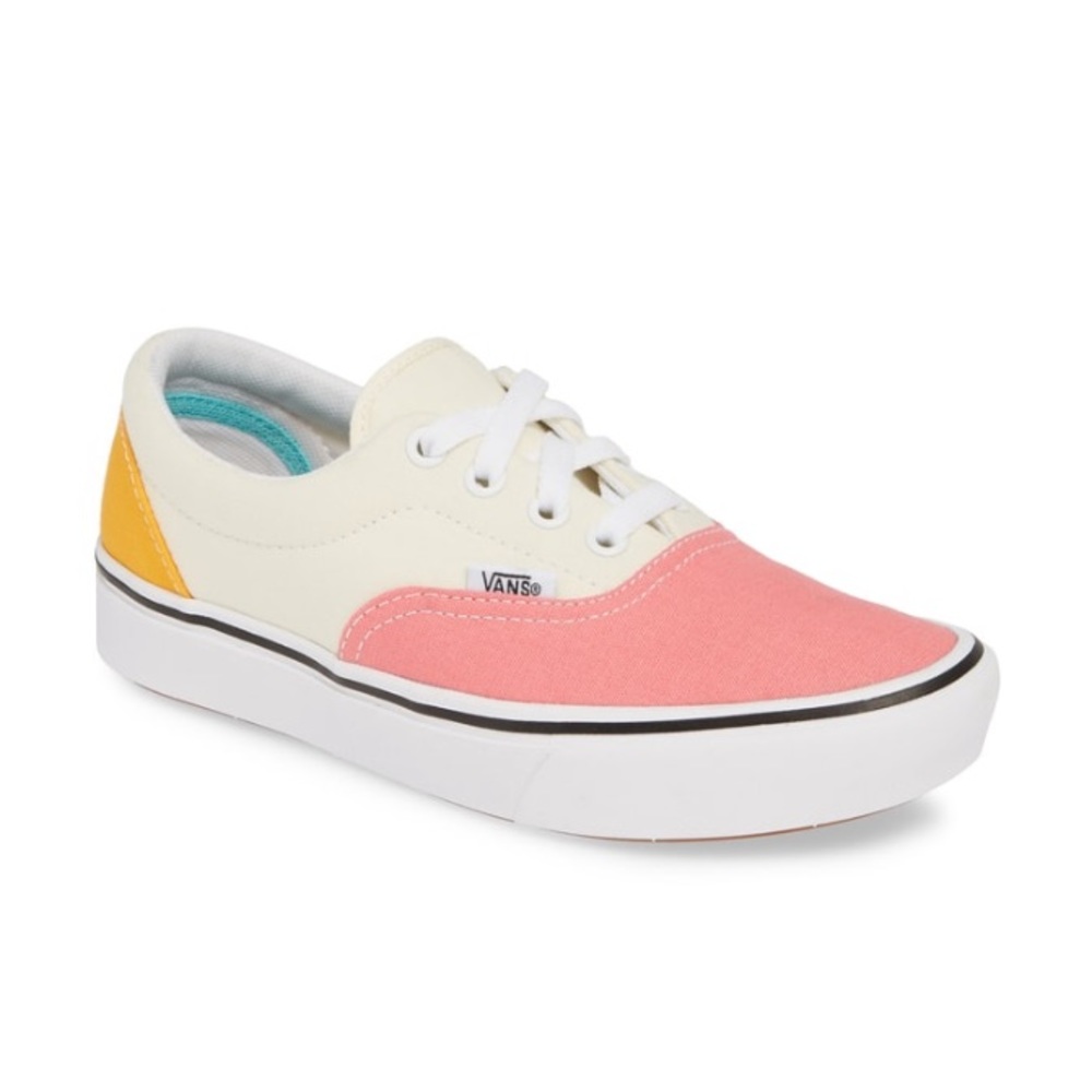 Vans ComfyCush Era Sneakers